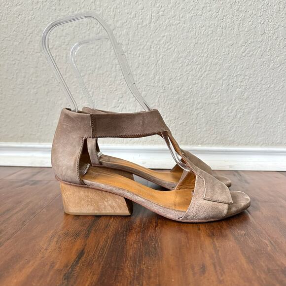 COCLICO Ollie Sandals Taupe Nubuck Leather Ankle Strap - Picture 1 of 14